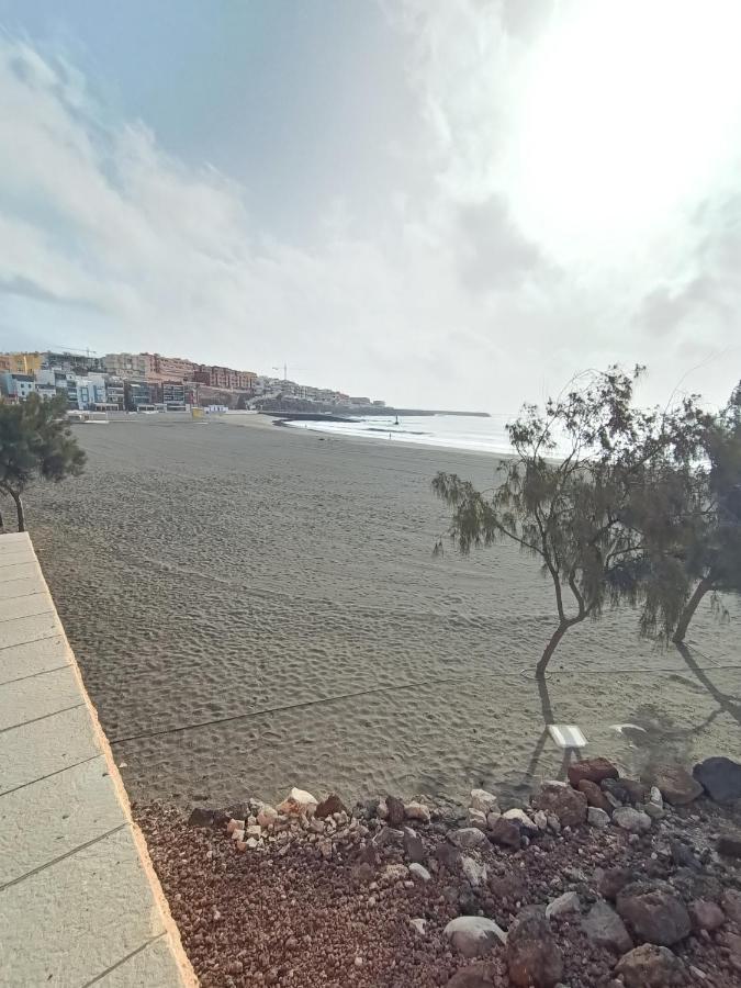 Melenara Beach And Salinetas Beach Telde Exterior photo